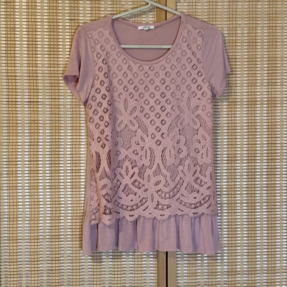 Maurices Womens XS Top Crocheted Peplum‎ Blush Coquette Fairycore Boho Whimsical